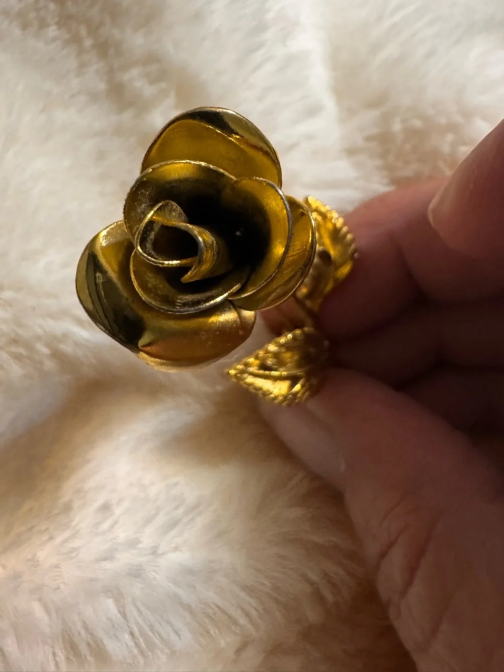 Pastelli Vintage Gold-Tone Rose Brooch Pin